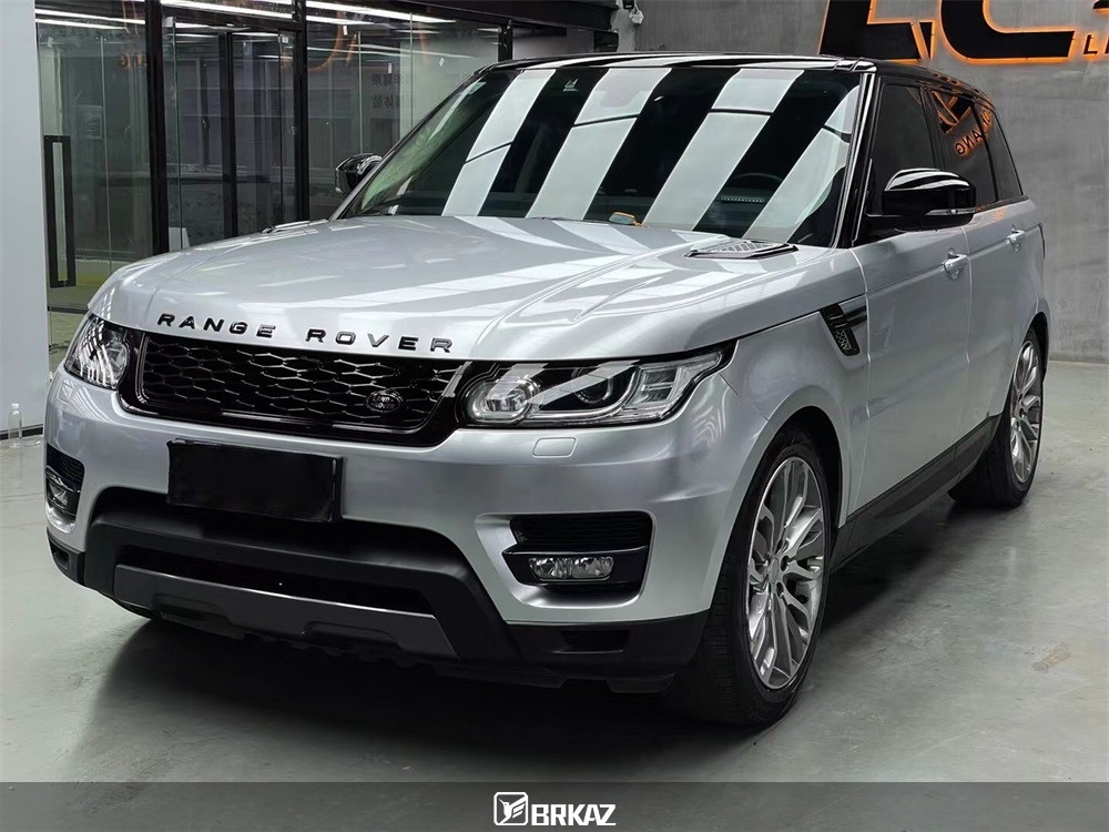 超亮金属 银×路虎